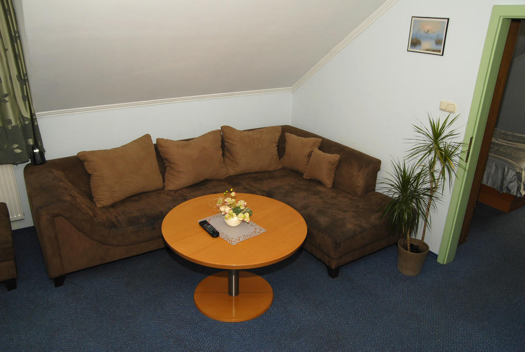 Hotel Restauracja Tawerna Gliwice Zimmer foto
