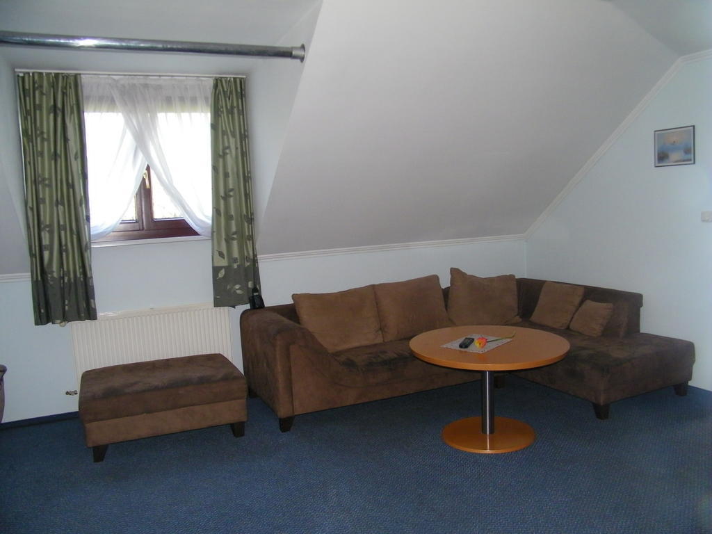Hotel Restauracja Tawerna Gliwice Zimmer foto