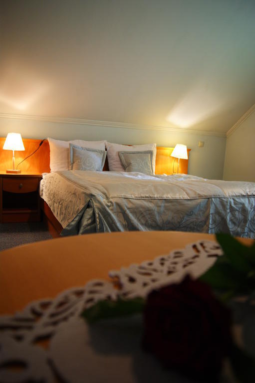 Hotel Restauracja Tawerna Gliwice Zimmer foto