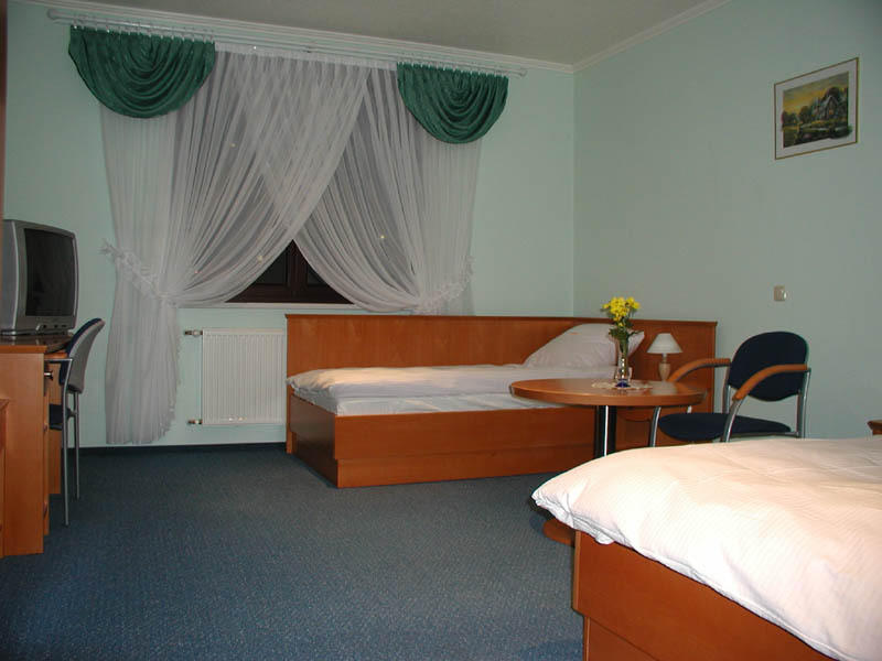 Hotel Restauracja Tawerna Gliwice Exterior foto
